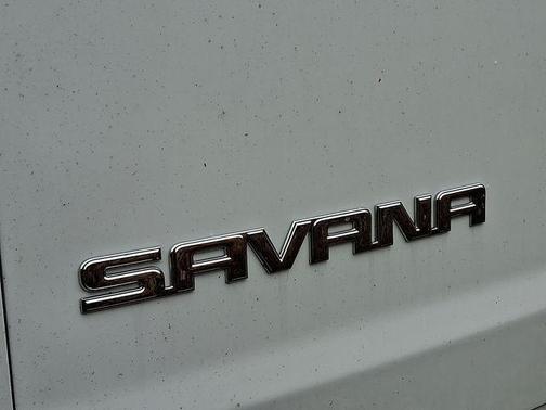 2023 GMC Savana 2500 Work Van