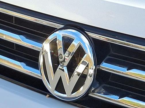 2018 Volkswagen Tiguan 2.0T SE