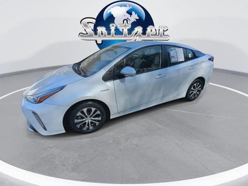 2022 Toyota Prius XLE