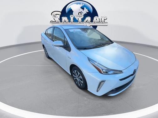 2022 Toyota Prius XLE
