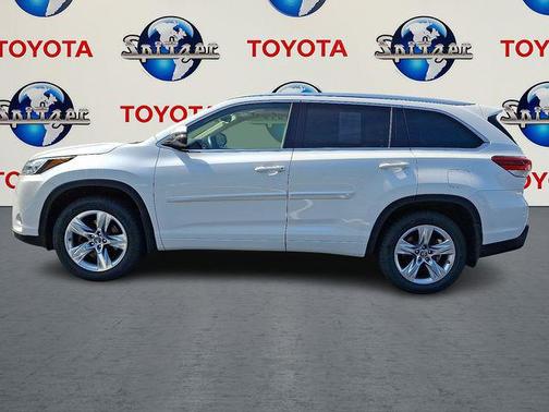 2017 Toyota Highlander Limited