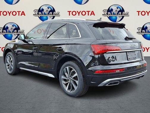2022 Audi Q5 45 S line quattro Premium