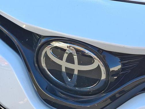 2019 Toyota Camry XLE