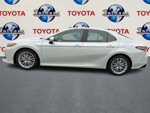 2019 Toyota Camry XLE