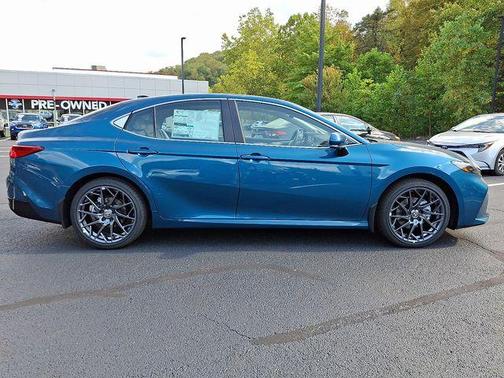 2025 Toyota Camry XLE
