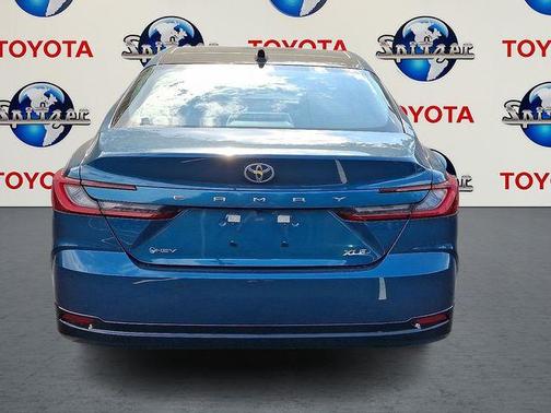 2025 Toyota Camry XLE