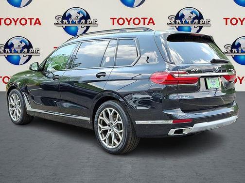 2022 BMW X7 xDrive40i