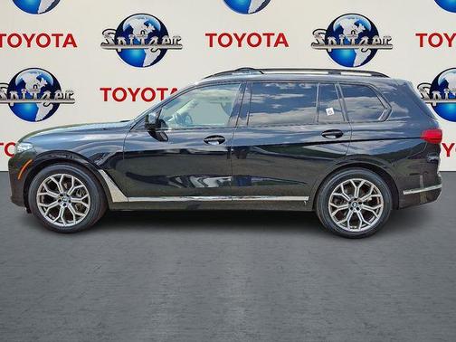 2022 BMW X7 xDrive40i
