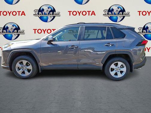 2024 Toyota RAV4 Hybrid LE