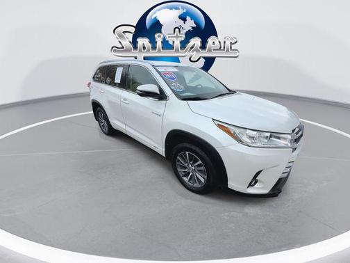 2018 Toyota Highlander Hybrid XLE