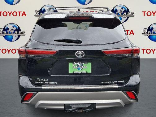 2023 Toyota Highlander Platinum