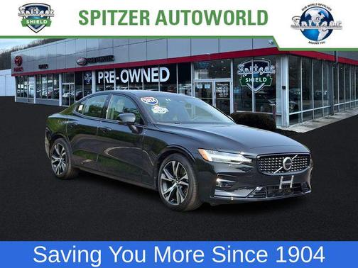 2024 Volvo S60 B5 Core Dark Theme