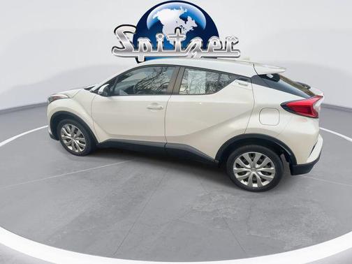 2019 Toyota C-HR LE