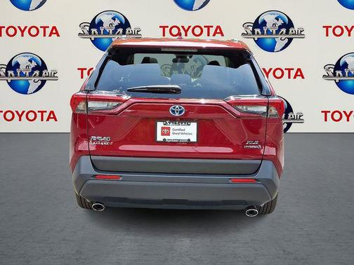 2022 Toyota RAV4 Hybrid XLE Premium