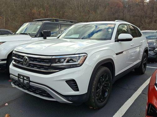 2022 Volkswagen Atlas Cross Sport 3.6L V6 SE w/Technology