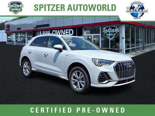 2022 Audi Q3 45 S line Premium