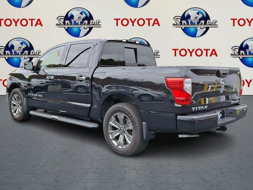 2019 Nissan Titan SV