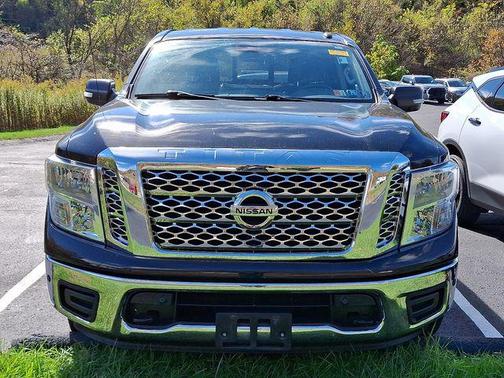 2019 Nissan Titan SV