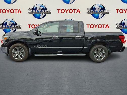 2019 Nissan Titan SV