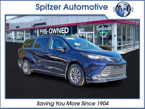 2023 Toyota Sienna XLE