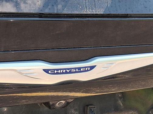 2019 Chrysler Pacifica Touring-L