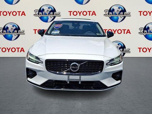 2025 Volvo S60 B5 Core