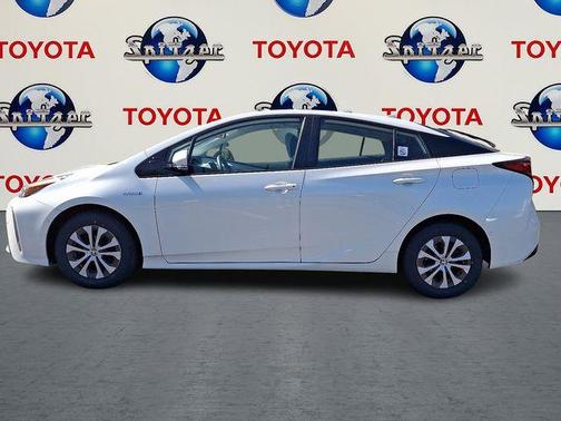 2019 Toyota Prius LE