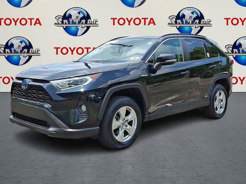 2021 Toyota RAV4 Hybrid XLE