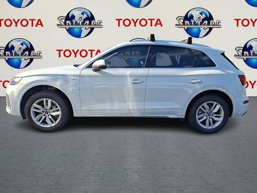 2022 Audi Q5 45 S line quattro Premium