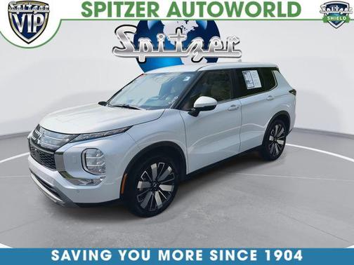 White Diamond 2025 Mitsubishi Outlander SE