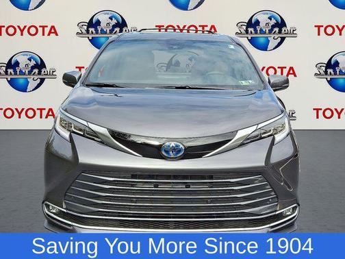 2025 Toyota Sienna Limited