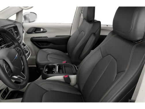 2018 Chrysler Pacifica Touring-L