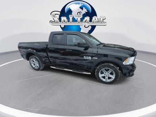 2016 RAM 1500 Tradesman/Express