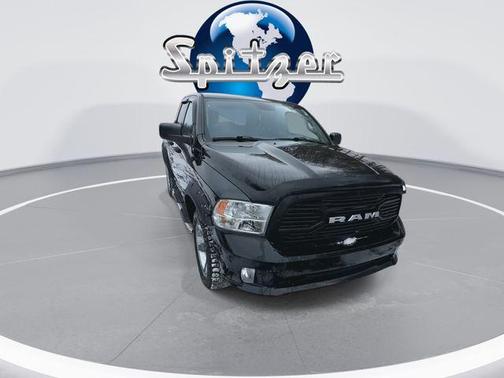 2016 RAM 1500 Tradesman/Express