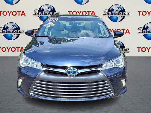 2017 Toyota Camry Hybrid XLE