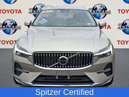 2023 Volvo XC60 B5 Plus Bright Theme