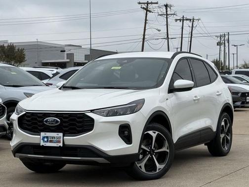 star white metallic tri-coat 2026 Ford Escape ST-Line Select