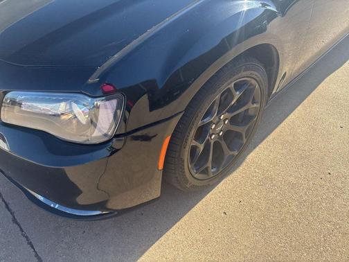 Gloss Black 2020 Chrysler 300 S