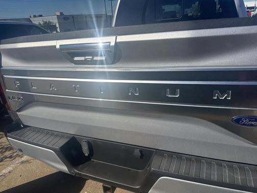 2015 Ford F-150 Platinum