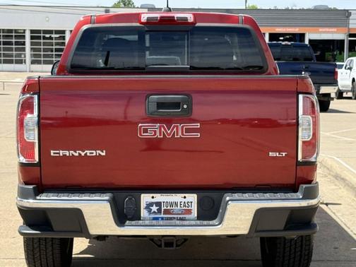 Copper Red Metallic 2016 GMC Canyon SLT