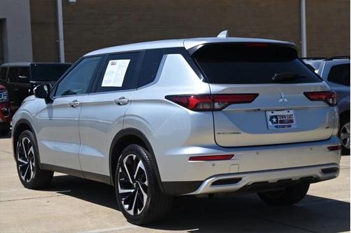2024 Mitsubishi Outlander SE 2.5 2WD