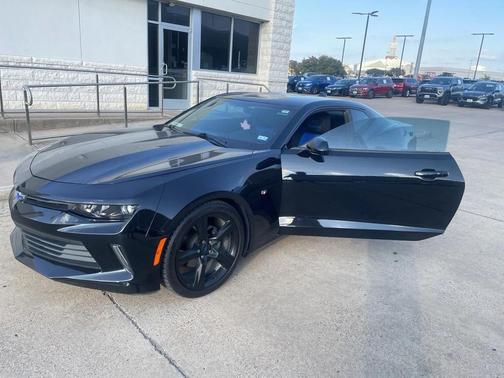 2018 Chevrolet Camaro 1LS