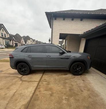 2025 Volkswagen Atlas Cross Sport 2.0T SEL