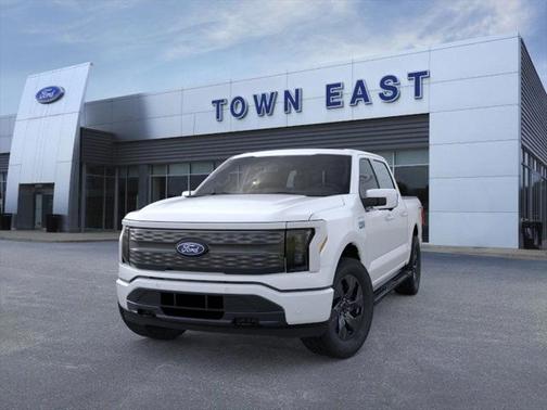 2025 Ford F-150 Lightning LARIAT