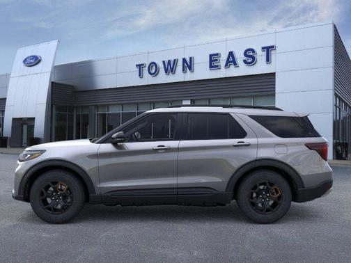 Carbonized Gray Metallic 2026 Ford Explorer Tremor