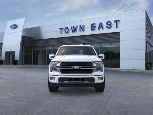 Star White Metallic Tri-Coat 2026 Ford F-150 Platinum