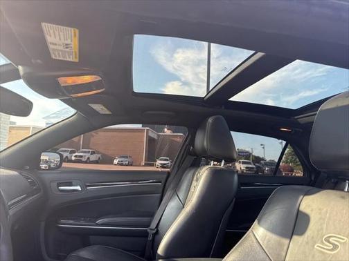 2023 Chrysler 300 S