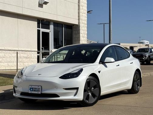2023 Tesla Model 3 Standard Range