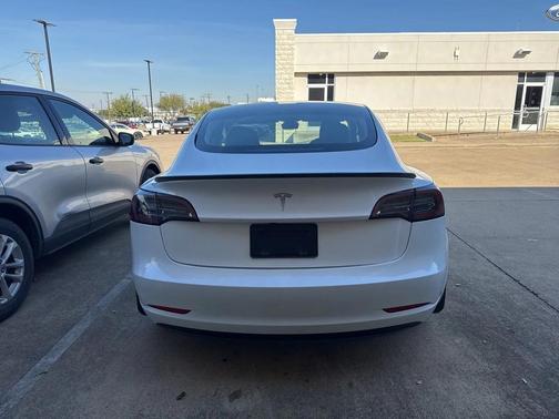 2023 Tesla Model 3 Standard Range