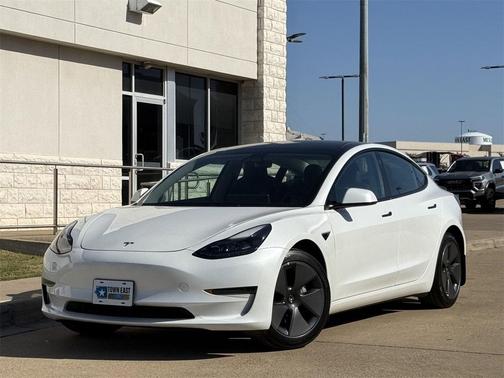 2023 Tesla Model 3 Standard Range